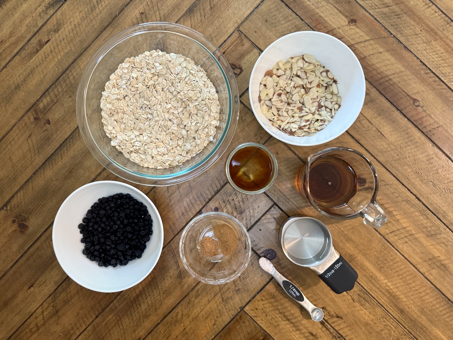 blueberry muffin granola ingredients